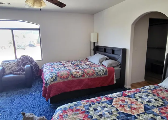 Sixty-six Slumber Hotel apartamentowy Flagstaff